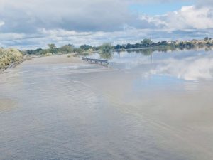 Taung Dam overflowing