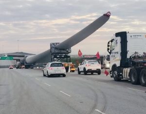 Transportation of wind turbines expected to cause delays on N2 from Coega to Makhanda