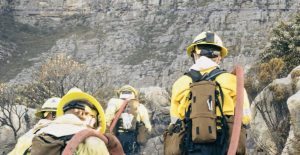 Aerial resources brought to support firefighting  at Kloof Nek