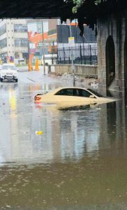 Motorists urged to avoid flooded Siemert and Currey Street, in Doornfontein, as Jhb reports more incidents
