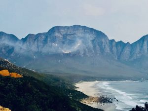 Two fires reported at Sanctuary Peak and Somersfontein on Saturday 
