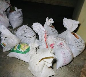 Two caught with diamond-bearing and digging equipment in Alexander Bay