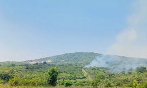 Georges Valley fire contained but the one in Gladstone rages on